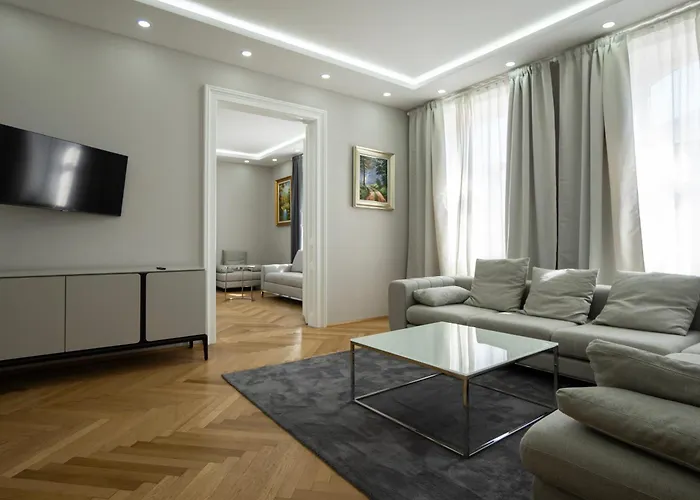 Charming 2-room With Balcony, 15 Min To Center Apartment Vienna